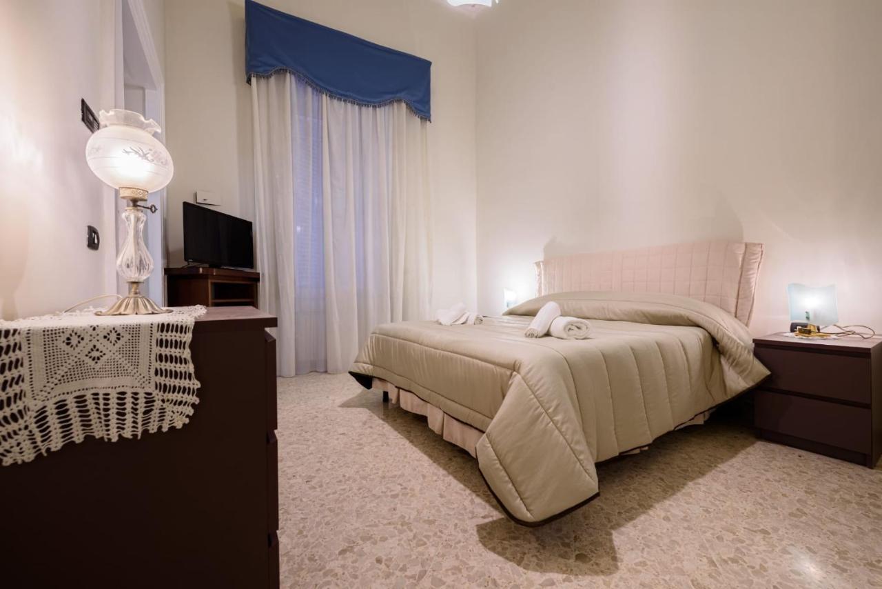 ナポリCasa Di Floアパートメント エクステリア 写真